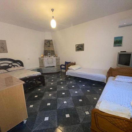 Eva Apartments Dhërmi Εξωτερικό φωτογραφία