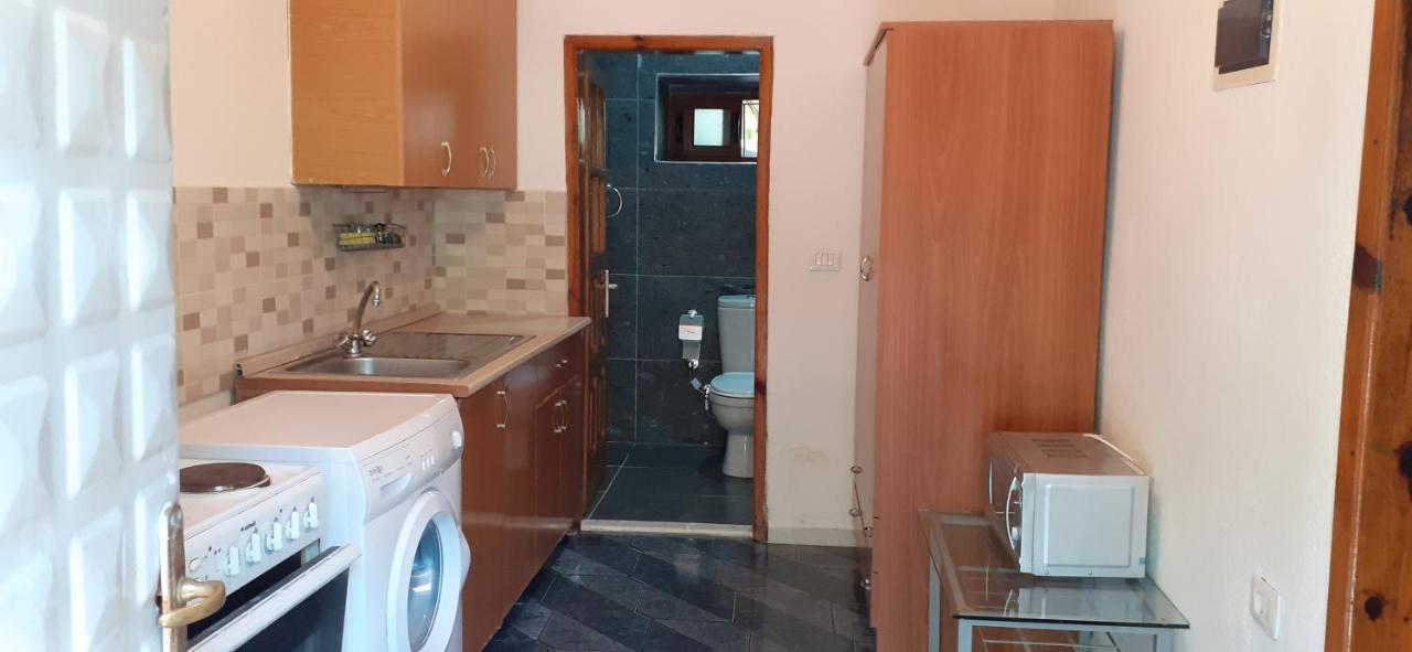 Eva Apartments Dhërmi Εξωτερικό φωτογραφία