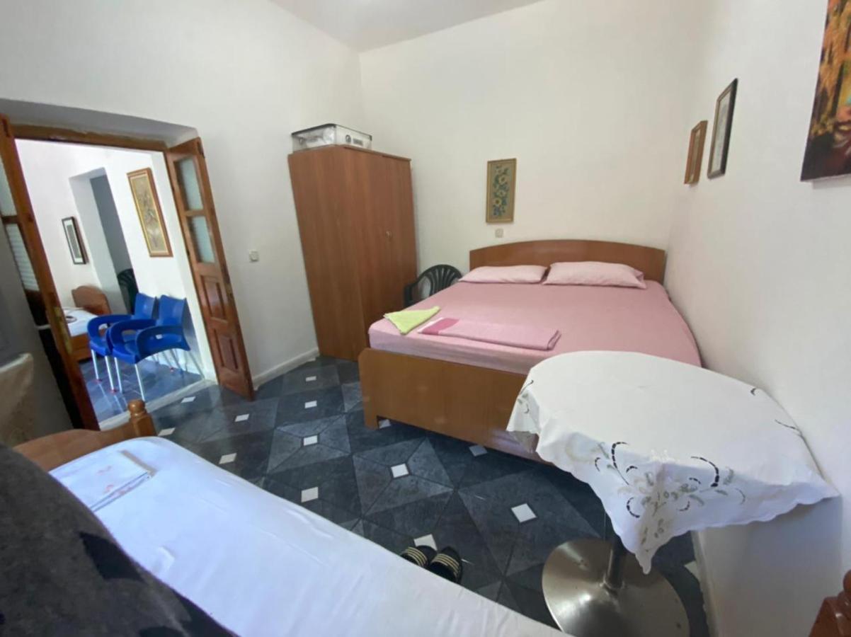 Eva Apartments Dhërmi Εξωτερικό φωτογραφία